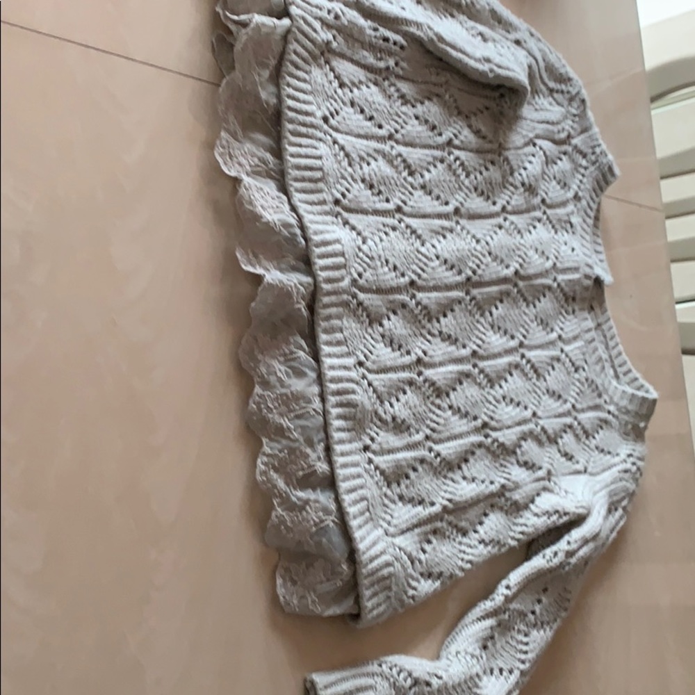 Woman sweater